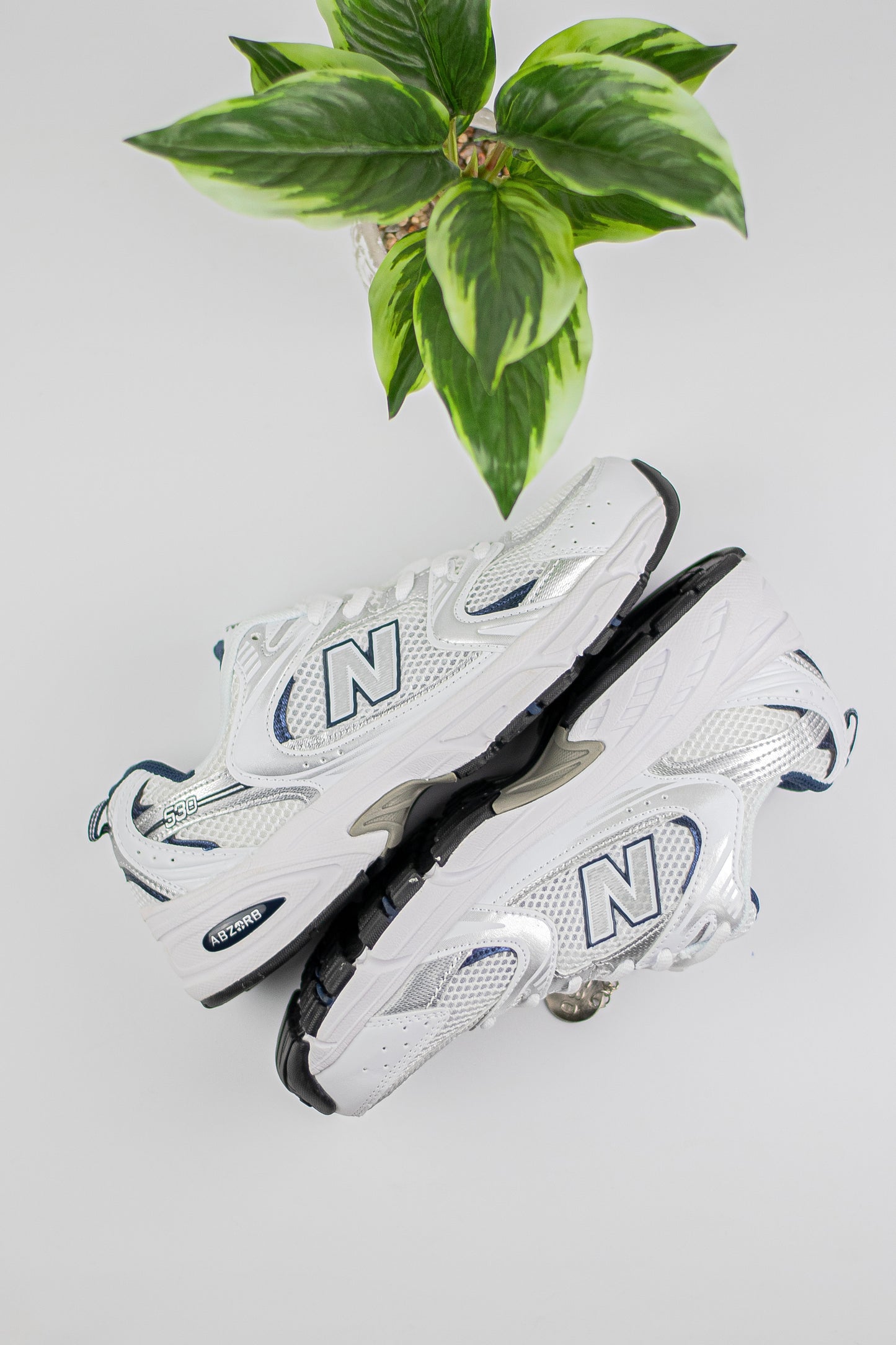 NEW BALANCE 530