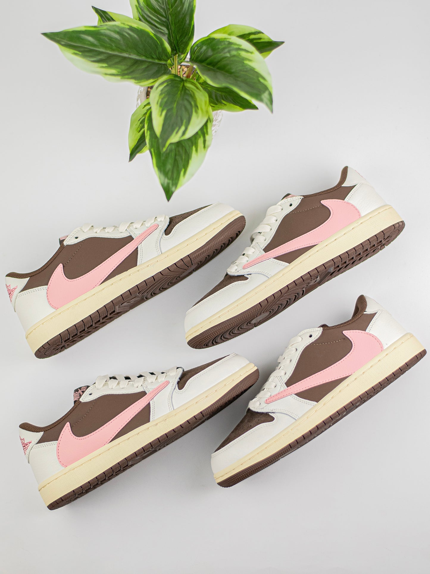 Jordan 1 low dark pony
