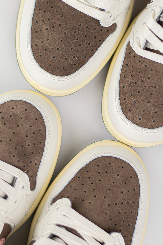 Jordan 1 low dark pony